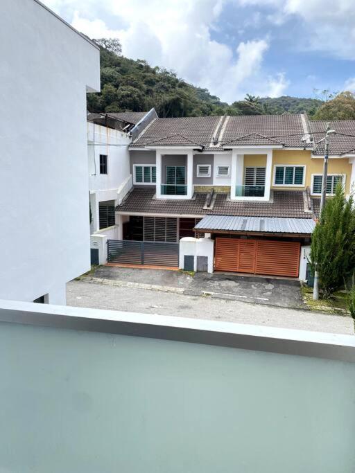Azzalea Homes 2 @ Taman Golden Hills Cameron Highlands Exterior foto
